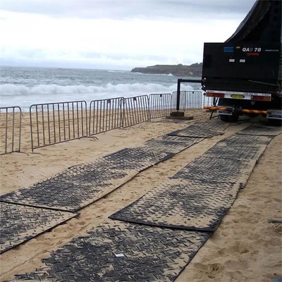 Estrada provisória Mats For Heavy Duty Machinery da vegetação rasteira das estradas do HDPE preto