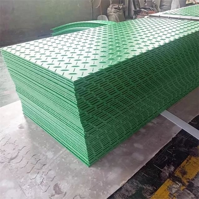 As estradas plásticas verdes duráveis da terra do HDPE inundam Mat For Excavators Construction